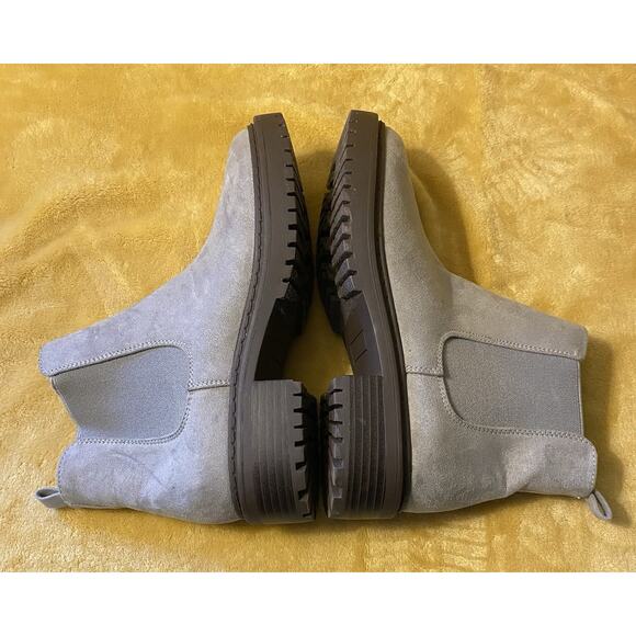 JF JUST FAB Womens “Nolan” Chelsea Bootie Gray Suede Like Size 6.5 NWOB Chunky - Picture 9 of 15